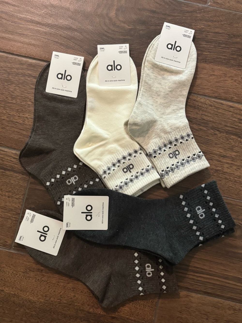 alo socks
